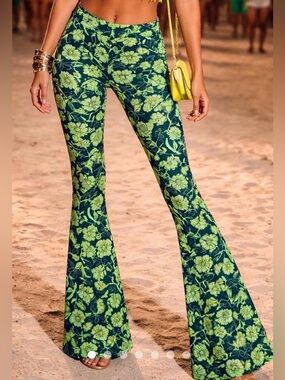 Flare floral pants